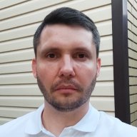 Антон Комаров